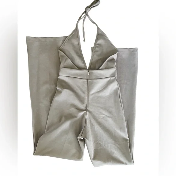 SLNGHR jumpsuit pale lavender size XS halter top - Picture 3 of 10
